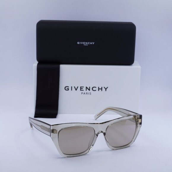Final Price! Givenchy GV40061U 45G Sunglasses - Picture 4 of 8